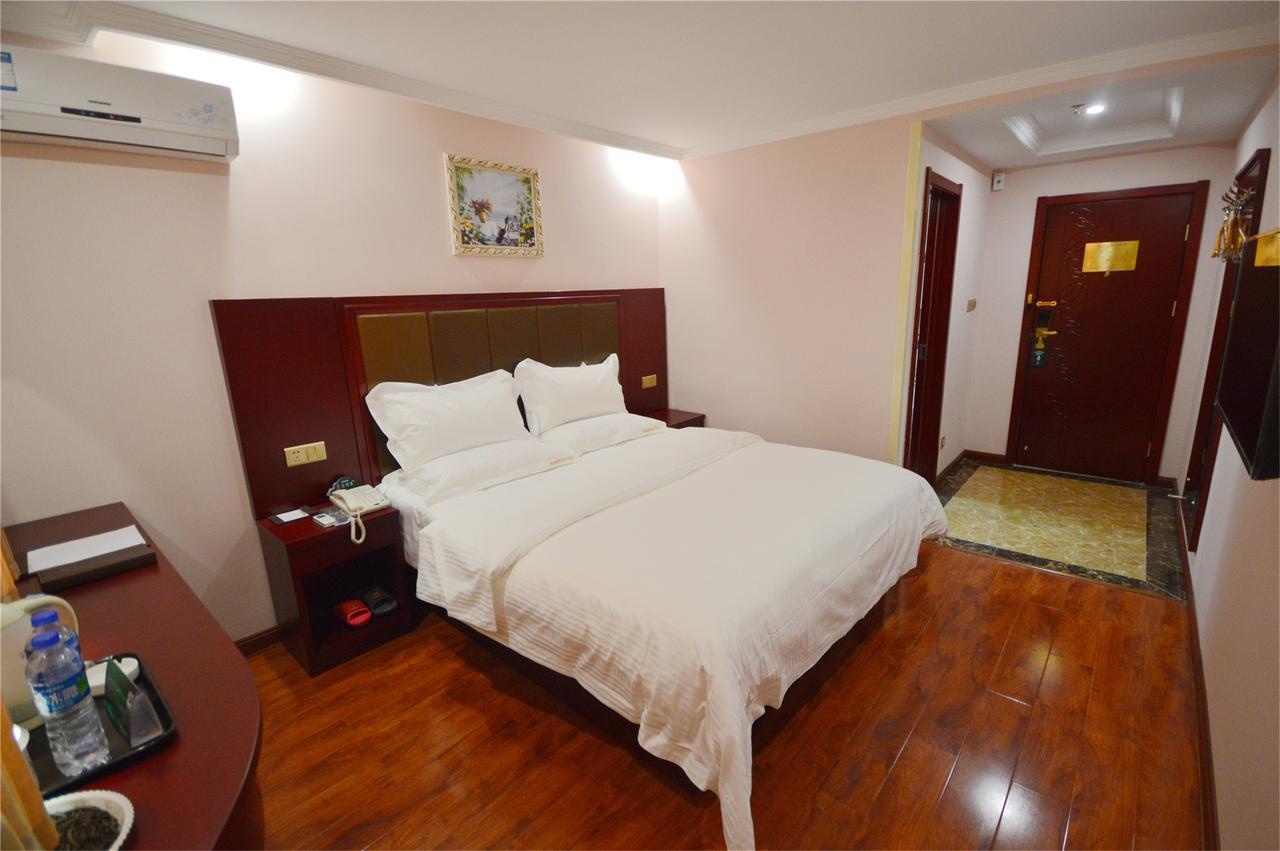 Greentree Inn Jiangsu Wuxi Huishan Ancient Town Business Hotel Экстерьер фото