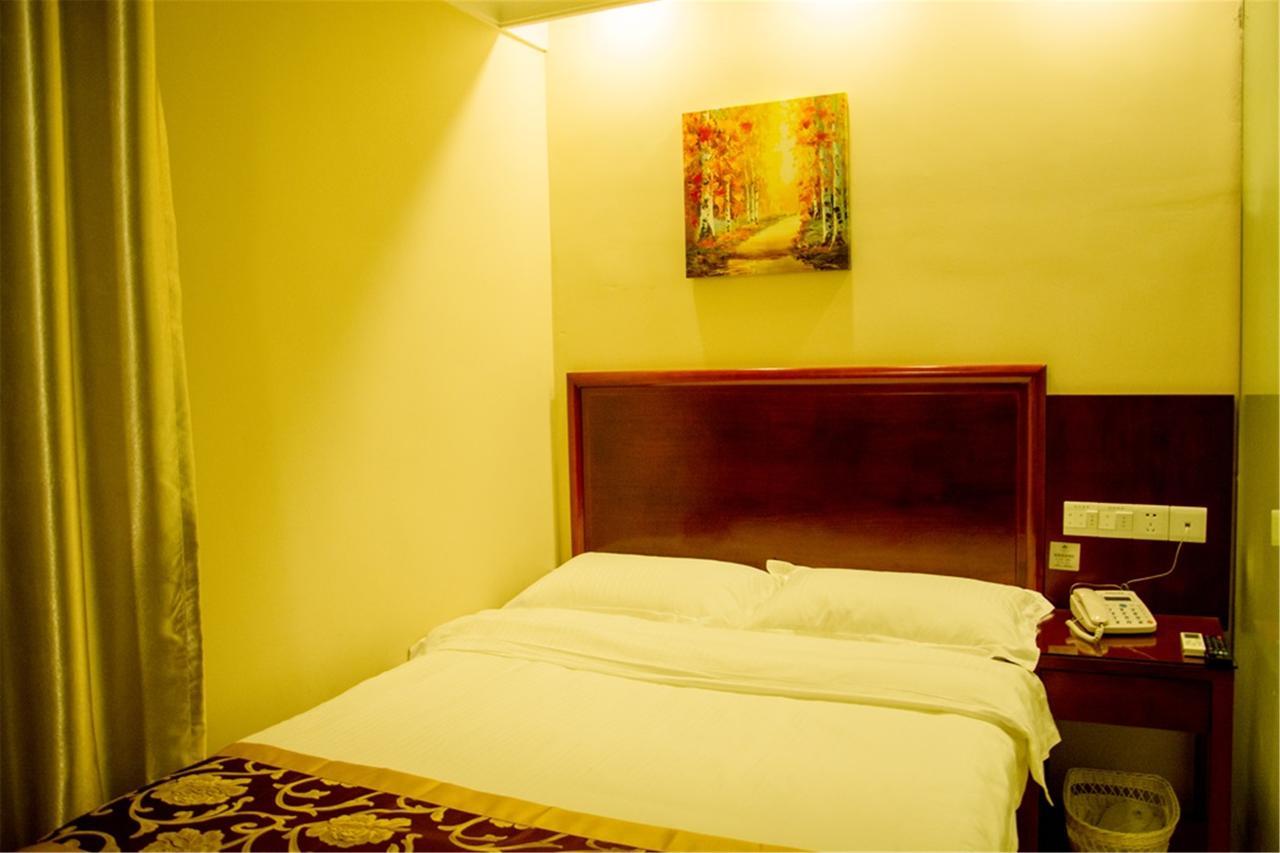 Greentree Inn Jiangsu Wuxi Huishan Ancient Town Business Hotel Экстерьер фото